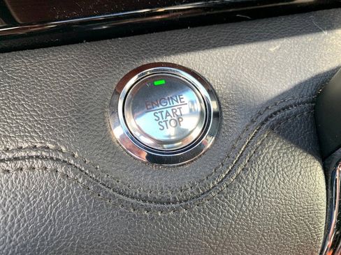 Certified 2024 Lincoln Navigator L Reserve AWD/4WD image 25