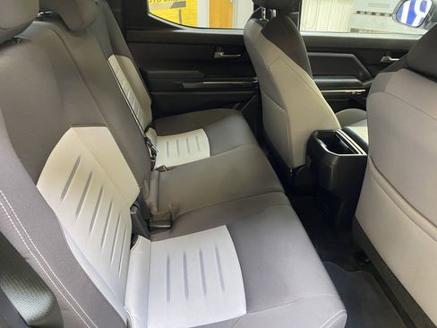 Used 2025 Toyota Tacoma TRD Off-Road image 28