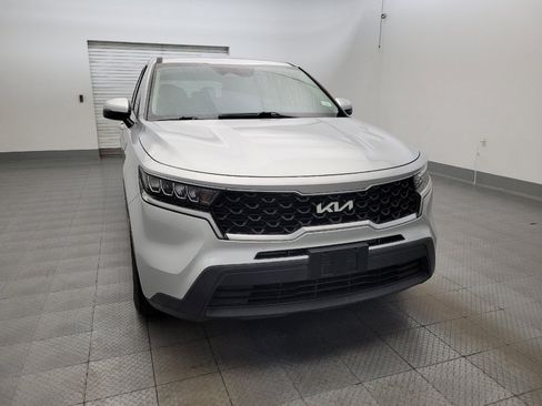 Used 2022 Kia Sorento LX FWD image 14