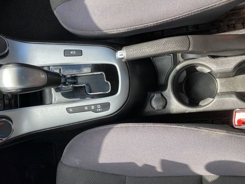 Used 2013 Chevrolet Cruze LT FWD image 17