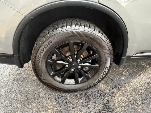 Used 2022 Dodge Durango SXT AWD/4WD image 19