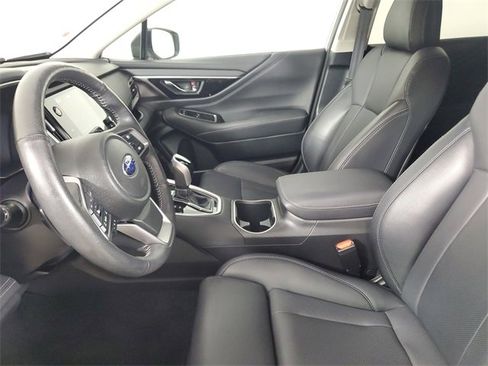 Used 2023 Subaru Outback Limited image 21