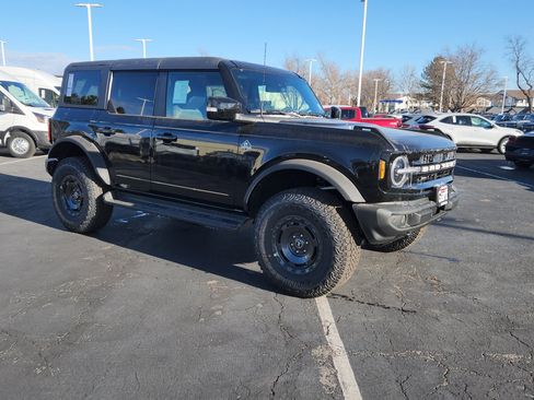 New 2025 Ford Bronco Outer Banks w/ Sasquatch Package image 19