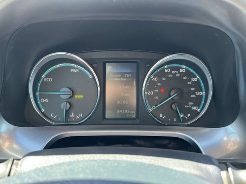 Used 2017 Toyota RAV4 SE AWD/4WD image 17