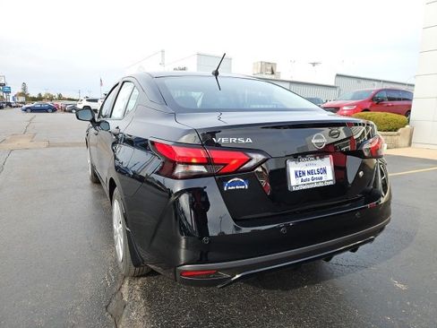 New 2025 Nissan Versa S image 3