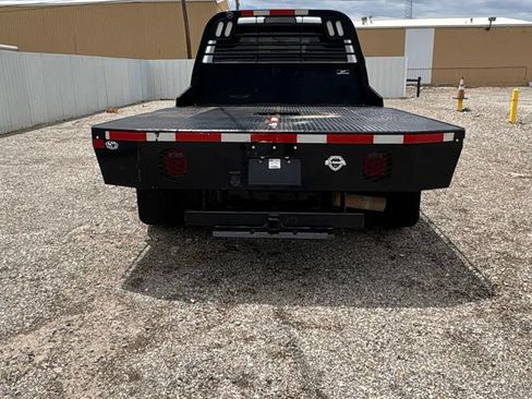Used 2022 RAM 3500 Tradesman AWD/4WD image 3