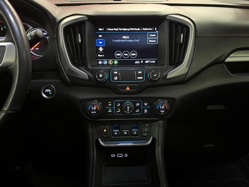 Used 2019 GMC Terrain SLT w/ Preferred Package FWD image 13