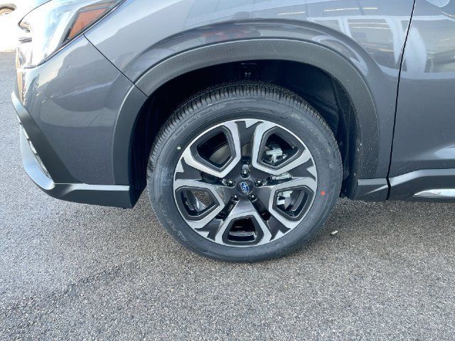 Used 2026 Subaru Ascent Touring AWD/4WD image 8
