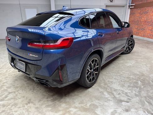 Certified 2023 BMW X4 M40i image 5