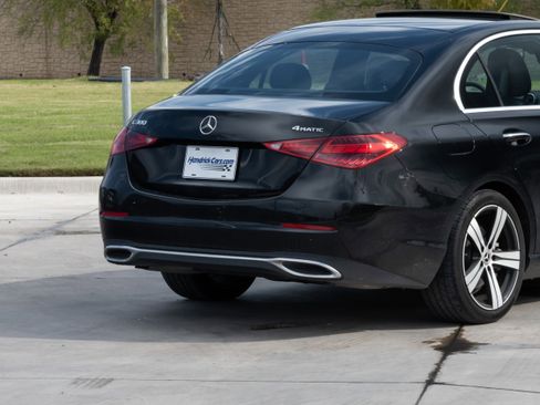Used 2022 Mercedes-Benz C 300 4MATIC Sedan image 9