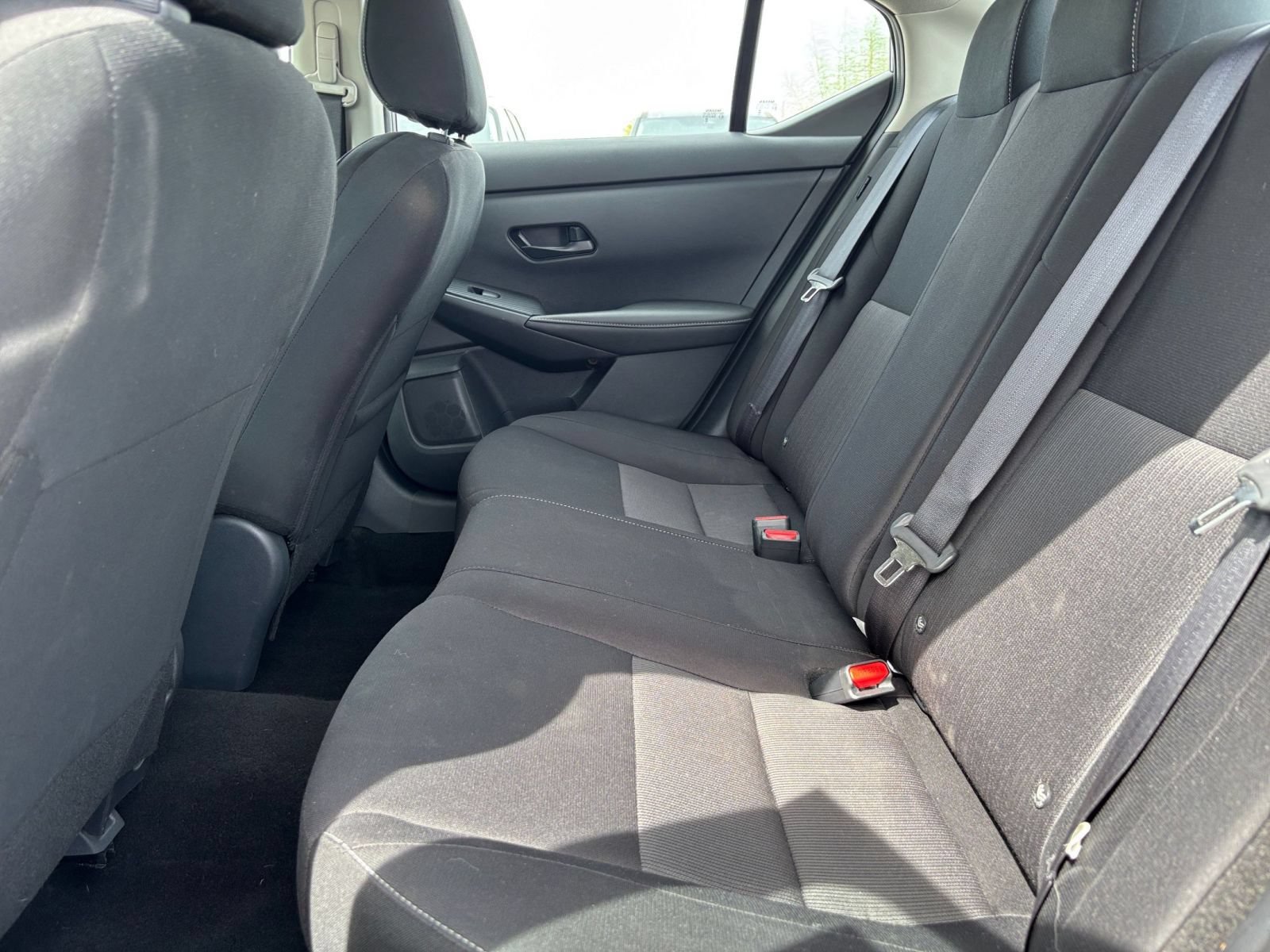Used 2025 Nissan Sentra SV FWD image 21