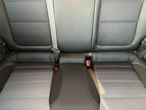 Used 2025 Chevrolet Trax LT image 36