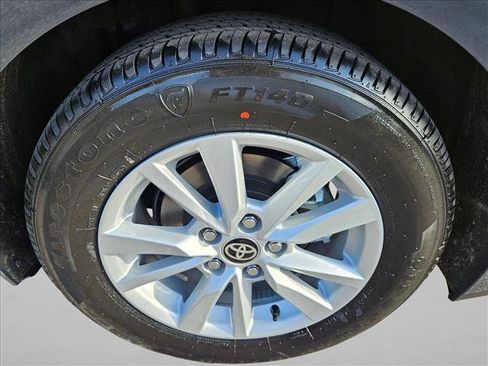 New 2026 Toyota Camry LE image 10