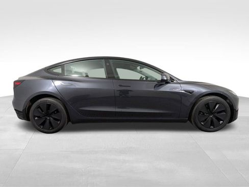 Used 2024 Tesla Model 3 Standard Range image 21