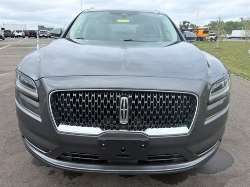 Used 2023 Lincoln Nautilus Reserve w/ Monochromatic Package AWD/4WD image 3