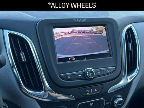 Used 2022 Chevrolet Equinox LT image 10