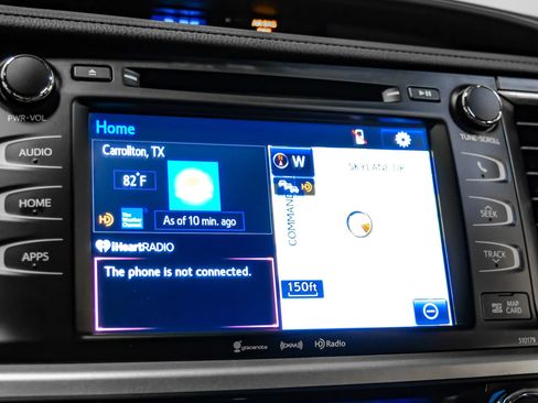 Used 2018 Toyota Highlander XLE FWD image 26