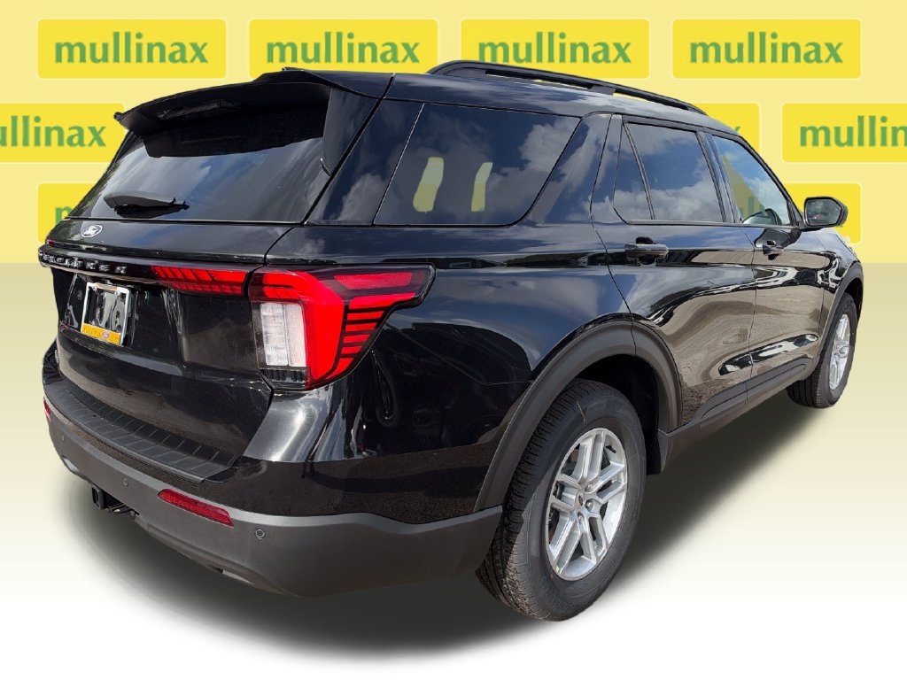 New 2027 Ford Explorer Active RWD image 16