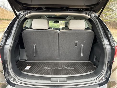 Used 2018 Hyundai Santa Fe Limited image 21