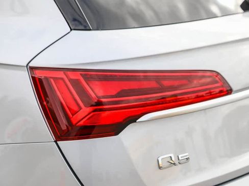 Used 2022 Audi Q5 2.0T Premium Plus w/ Premium Plus Package image 8