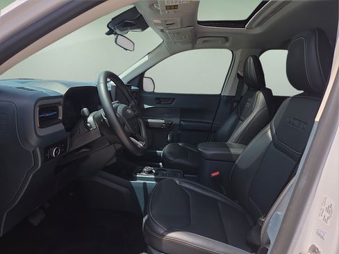 Used 2025 Ford Maverick Lobo AWD/4WD image 20