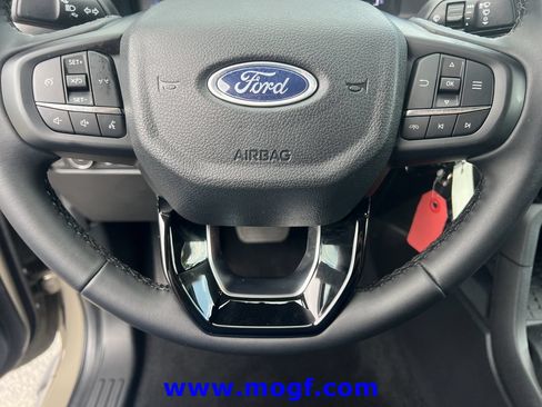 Certified 2025 Ford Ranger XLT w/ FX4 Off-Road Package AWD/4WD image 8