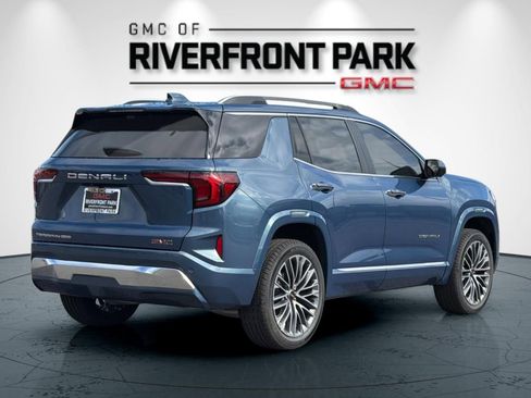 New 2026 GMC Terrain Denali w/ LPO, Floor Liner Package image 3