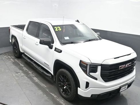Used 2023 GMC Sierra 1500 Elevation AWD/4WD image 24