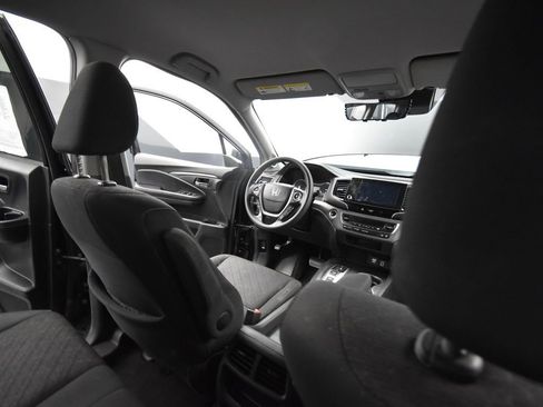 Used 2021 Honda Ridgeline Sport image 20