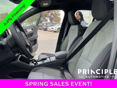 New 2026 Volvo XC40 B5 Core image 23