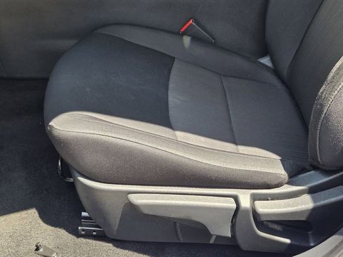 Used 2025 Nissan Sentra SV FWD image 26