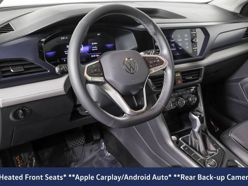 Used 2024 Volkswagen Taos SE w/ Black Wheel Plus Package AWD/4WD image 5