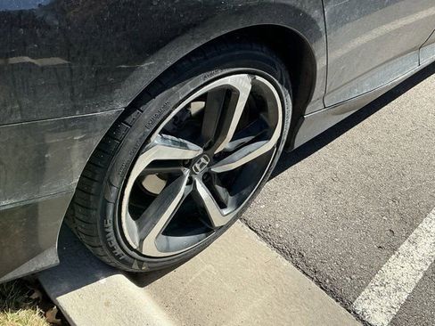 Used 2022 Honda Accord Sport image 17