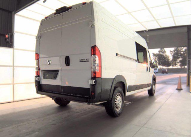 Used 2025 RAM ProMaster 2500 w/ Crew Van Package FWD image 4