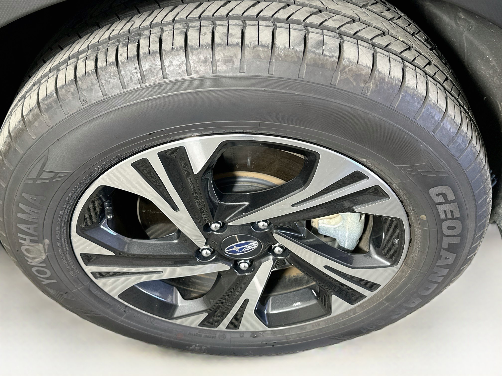 Used 2025 Subaru Crosstrek 2.5i Premium AWD/4WD image 11