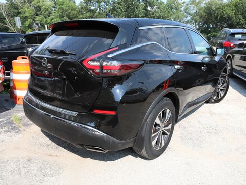 Used 2020 Nissan Murano S w/ Technology Package image 6