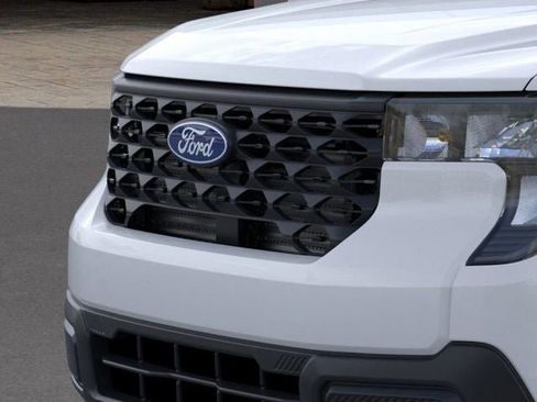 New 2026 Ford Maverick XL image 18