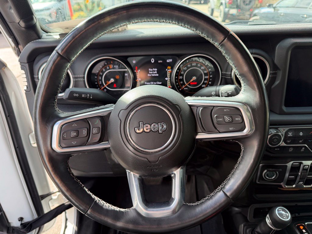 Used 2021 Jeep Gladiator Overland w/ Popular Equipment Package AWD/4WD image 24