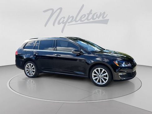 Used 2017 Volkswagen Golf SE FWD image 8