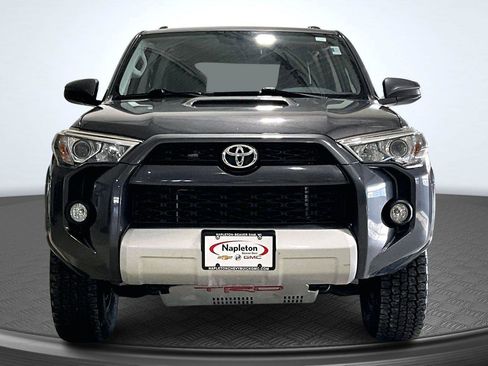 Used 2019 Toyota 4Runner TRD Off-Road image 2
