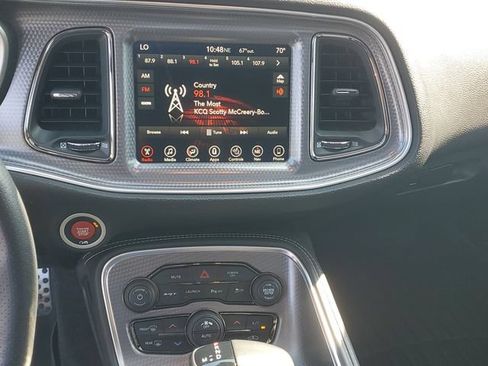 Used 2017 Dodge Challenger SRT Hellcat RWD image 15