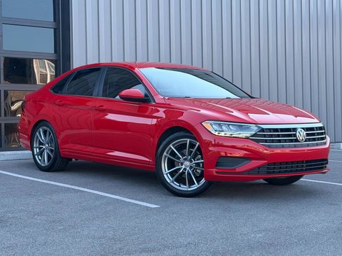 Used 2021 Volkswagen Jetta S w/ Driver Assistance Package FWD image 3