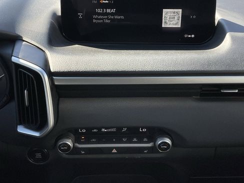 Used 2025 MAZDA CX-50 AWD 2.5 S w/ Preferred Package image 17