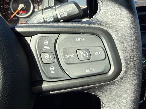 New 2025 Jeep Wrangler Unlimited Rubicon w/ Steel Bumper Group image 17