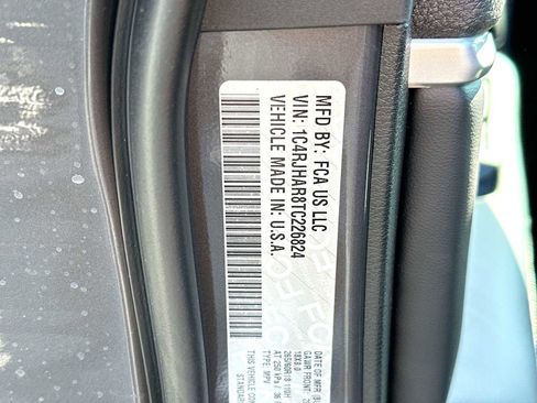 New 2026 Jeep Grand Cherokee Altitude AWD/4WD image 22