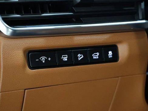 Used 2025 Kia Telluride SX Prestige X-Pro AWD/4WD image 18