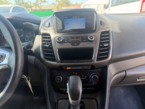 Used 2022 Ford Transit Connect XL FWD image 34