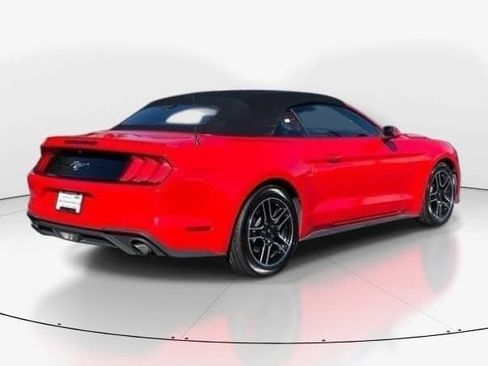 Used 2023 Ford Mustang Premium image 3