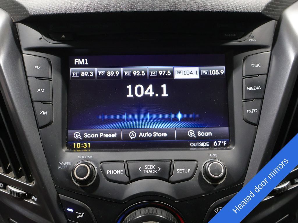 Used 2014 Hyundai Veloster Turbo FWD image 6