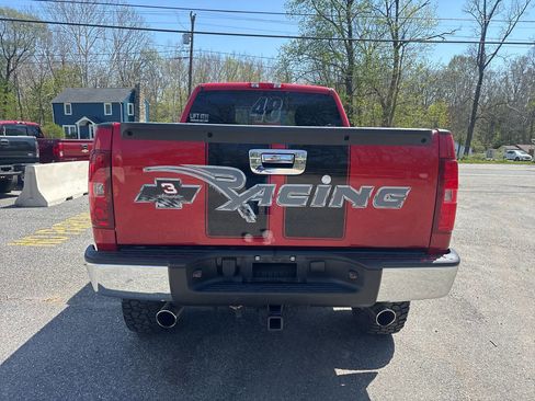 Used 2011 Chevrolet Silverado 1500 LT w/ Interior Plus Package AWD/4WD image 14